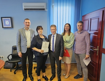 Naljepše dvorište opštine Ugljevik Zorice Simikić: GRADU "DUŠU" DALI