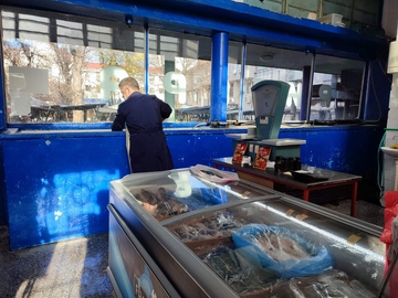 Bez obzira na cijene: Riba skuplja i do 10 odsto, a POTRAŽNJA POVEĆANA