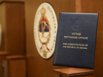 Novi Ustav Srpske na stolu: Referendum ili dvotrećinska većina – odlučuje se uskoro