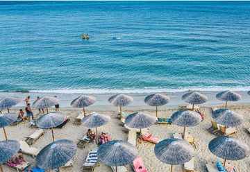 Državljanin BiH uhapšen zbog sumnje da je krao po makarskim plažama