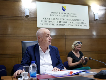 CIK objavio šta se smatra preuranjenom kampanjom: Zbog ovih poteza stranke su plaćale hiljade maraka