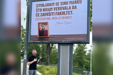 Ovo je Marko kojem je majka na bilbordu uputila javno izvinjenje: Posle diplome ide i kod matičara