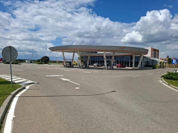 Fortis petrol sada i u Bijeljini: Na jednom mjestu vrhunsko gorivo, restoran, kafić, market i autopraona (FOTO)