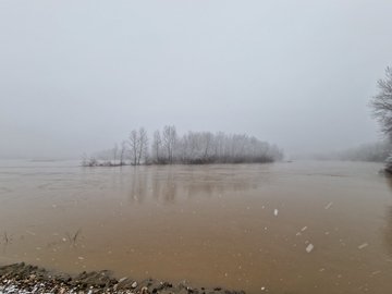 Opadaju vodostaji većih rijeka osim Save 