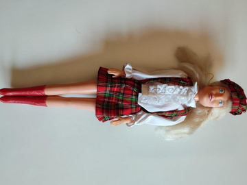 Lutka Lepa Brena hit među kolekcionarima: Cijene skaču i do 400 evra