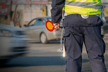 Policajcu zbog radara prijete godine zatvora