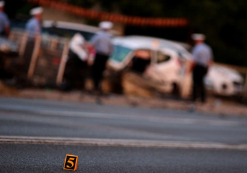 TEŠKA SAOBRAĆAJKA KOD BOGATIĆA Mladić mrtav pijan pokosio 2 djevojke, pa pobjegao sa mjesta nesreće