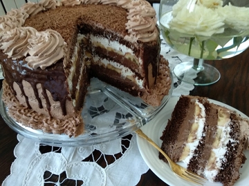Čoko-banana torta će vas raspametiti: Za pripremu je potrebno samo 15 minuta