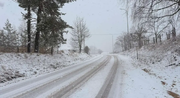 Obustavljen saobraćaj za teretnjake na više magistralnih dionica
