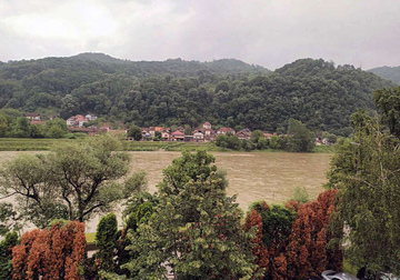 POPLAVA U ZVORNIKU Voda ušla u dvadesetak kuća