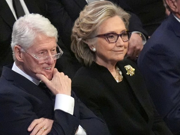 Bil i Hilari Klinton svjedoče o Epstinu