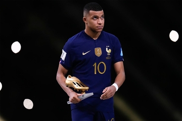 Mbape "Zlatna kopačka" Mundijala