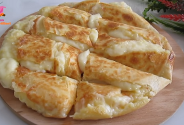 DOMAĆINSKA PITA OD KROMPIRA I SIRA, BEZ KVASCA I JAJA: Ne treba vam ni rerna - recept o kojem će se pričati danima