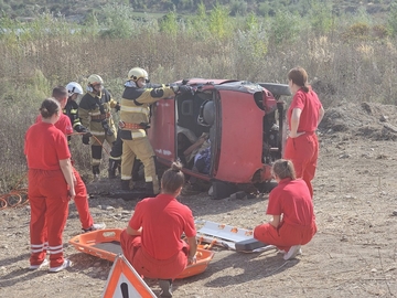 Vatrogasci iz sedamnaest opština Srpske održali taktično pokaznu vježbu “Ugljevik 2023”: Spašavaju ljude i imovinu