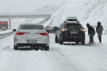 Crveni meteoalarm za tri regije, zatvoren dio auto-puta