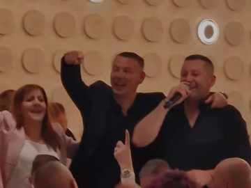 Bivši ministar slavio slobodu: Nešić organizovao zabavu i poručio: “Nekom godi, nekom ne godi” /VIDEO/