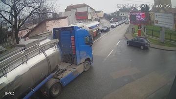 Pojačana frekvencija vozila na graničnom prelazu Gradiška