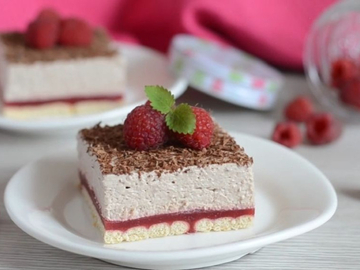 Voćni kolač sa jogurtom: Gotov za pet minuta