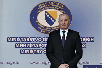 Helez poručio da će omogućiti formiranje rezervnog sastava Oružanih snaga BiH sa 5.000 rezervista