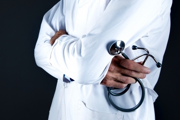 Bijeljinska bolnica prednjači: Dodijeljeno 555 specijalizacija i supspecijalizacija za 2025. godinu