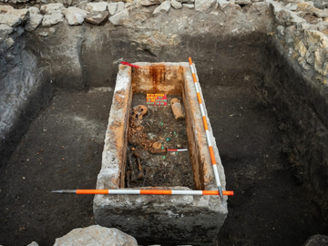 Otkriven netaknuti rimski sarkofag u Budimpešti: Evo šta je pronađeno u kovčegu