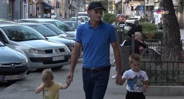 Dobrivoje je ponosni otac 6 djece: Marka je sam donio na svijet, a najmlađeg Todora je dočekao u sanitetu Hitne pomoći