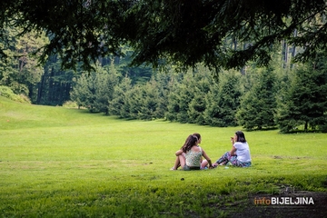Očekuje nas dobro vrijeme prvog dana vikenda: Sutra sunčano, do 27 stepeni Celzijusovih