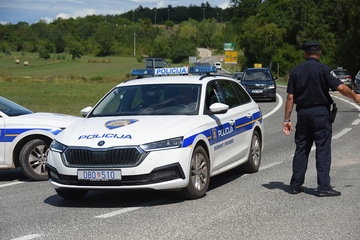 Putevi u Istri i dalje blokirani: Pronađena oteta žena, tragaju za otmičarem