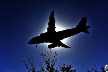 Šta se događalo na nebu iznad Hrvatske? Avion naglo promijenio smjer i prisilno sletio