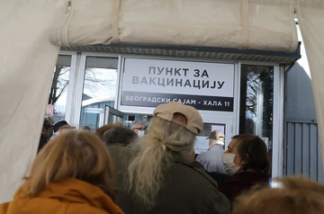 VAKCINISANO SKORO 902.000 LJUDI Imunizacija građana u Srbiji svakim danom sve više napreduje