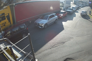 Gužve na izlazu iz BiH, od danas nova pravila na granici
