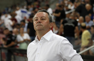 Bivši trener Zvezde u bolnici na kiseoniku