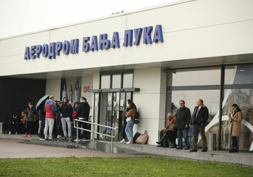 Vlastiti prihodi jedva pokrivaju plate: Odakle minus na računu "Aerodroma RS" uz rekordan broj putnika i letova