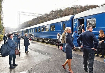 Danas i obični putnici mogu da uživaju u luksuzu Plavog voza