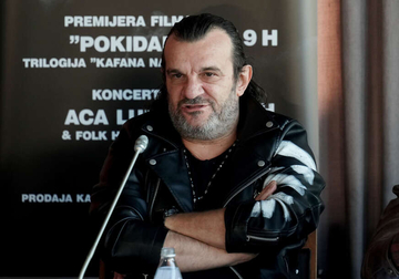 Tvrdi da je istina izašla na vidjelo: Lukas "prekida" sa svima uz poruku "EVO VAM VAŠ MILE"