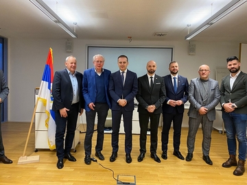  "Slavimo Srpsku u srcu Evrope" Miroslav Kojadinović organizovao proslavu Dana Republike u Bavarskoj