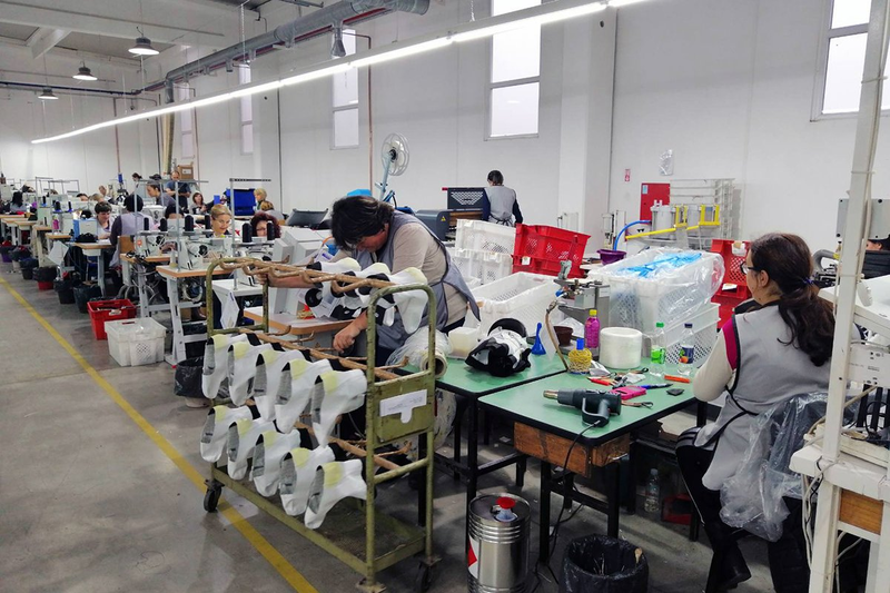 Niko neće u obućare