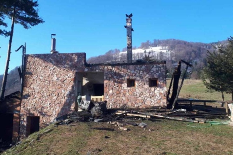 Vatra za par minuta uništila pogon za preradu mlijeka, šteta veća od 700.000 KM