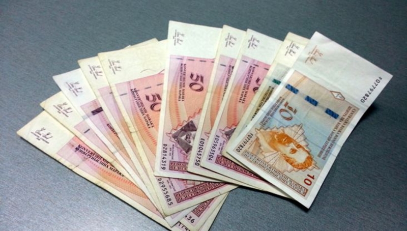 Građani sve češće u mjenjačnicama i bankama