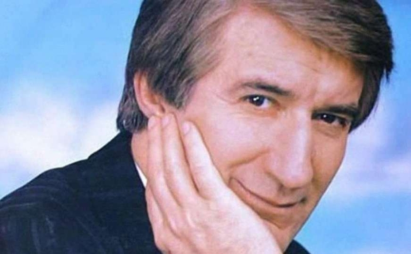 Pogledajte momka koji nevjerovatno liči na Tomu Zdravkovića