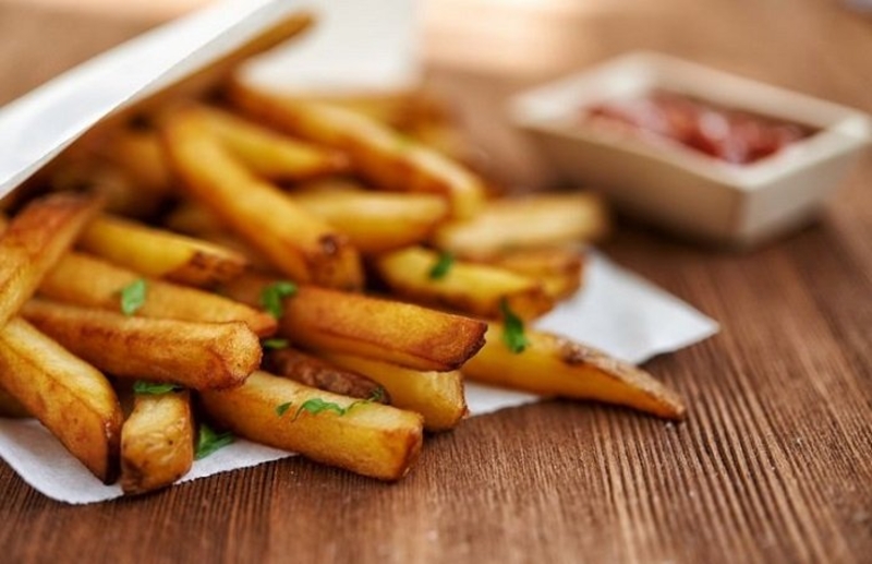 Zbog nestašice ulja Njemci izbacuju pomfrit iz jelovnika