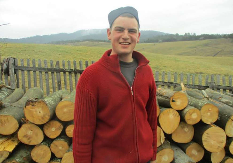 "Ovo su moji, ja se ne stidim" Luka je otišao iz grada na selo