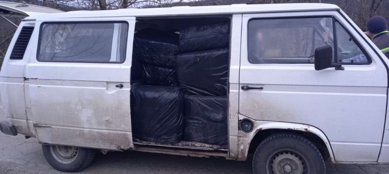 Granična policija zaplijenila tekstil, novac, oružje, municiju i kamagru