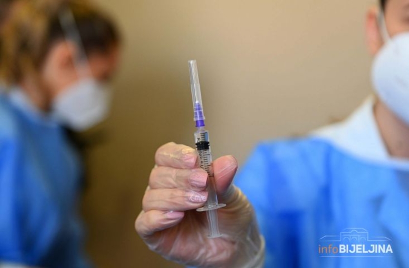 U Srpskoj propalo više od 620.500 vakcina protiv korone