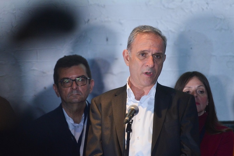 Zdravko Ponoš napustio Narodnu stranku