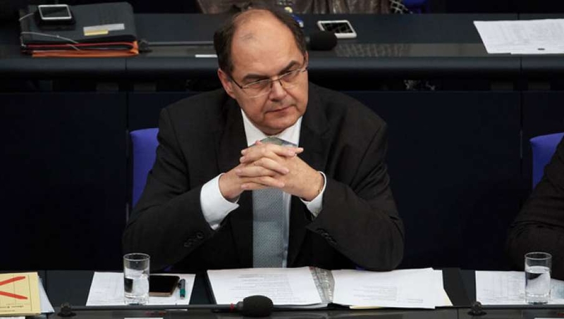 Šmit zaprijetio vlastima RS da će snositi posljedice zbog Zakona o nepokretnoj imovini