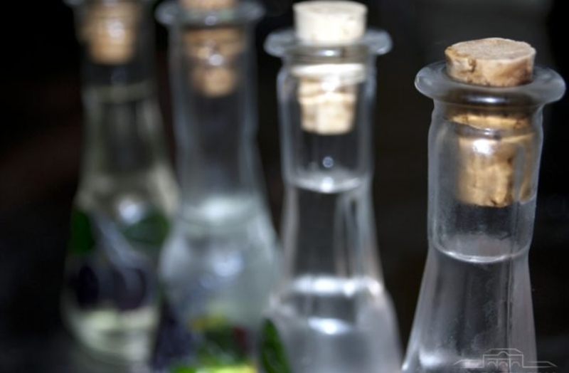 Iz kuće ukradeno 150 litara rakije