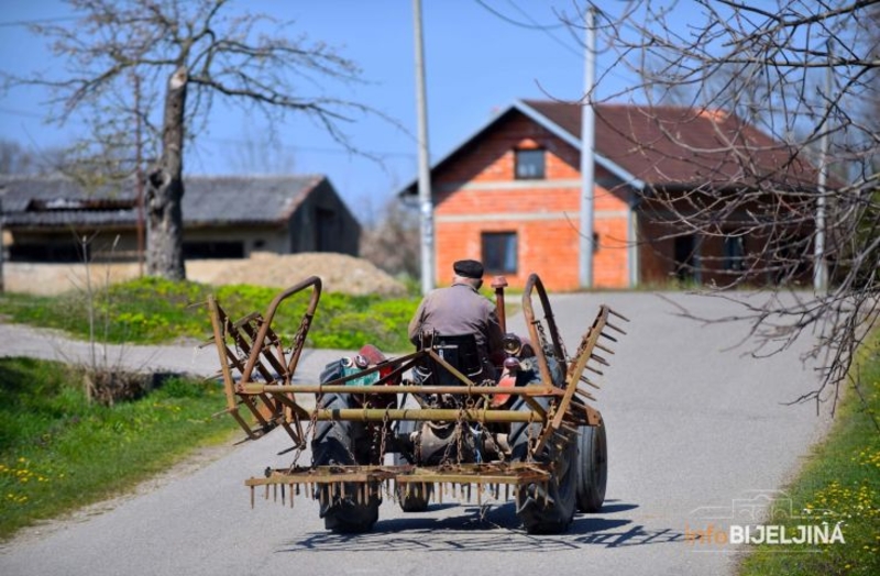 Htjeli bi hljeba bez motike: Pojedini ratari traže podsticaje, a NISU POSIJALI ni zrno pšenice