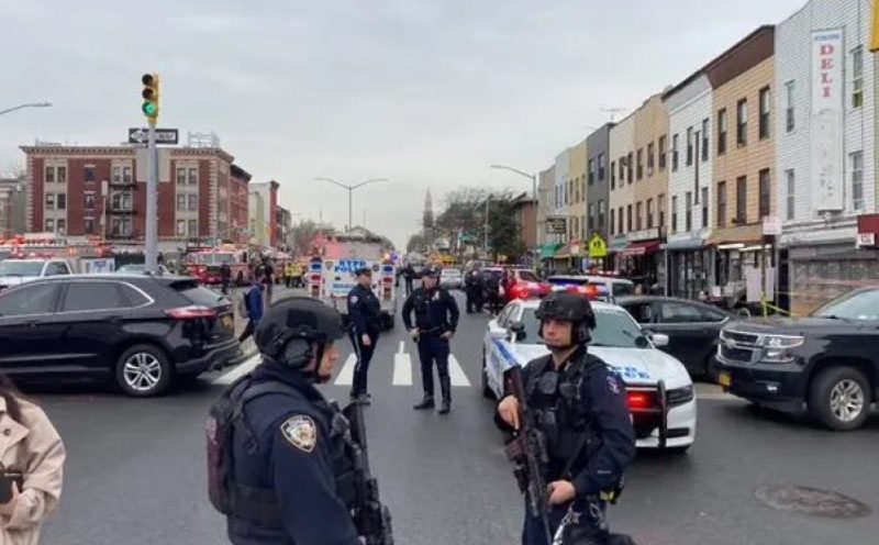 Pucnjava na stanici metroa u Bruklinu, više osoba ranjeno