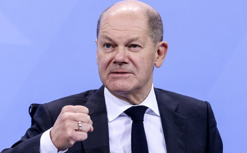 Šolc: Spriječiti sukob NATO i Rusije